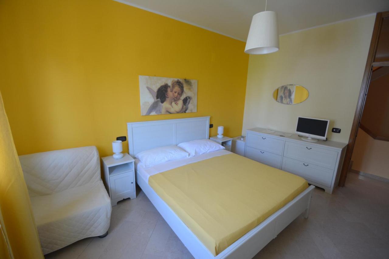 B&B La Baia Sea Rooms ビシェーリエ エクステリア 写真